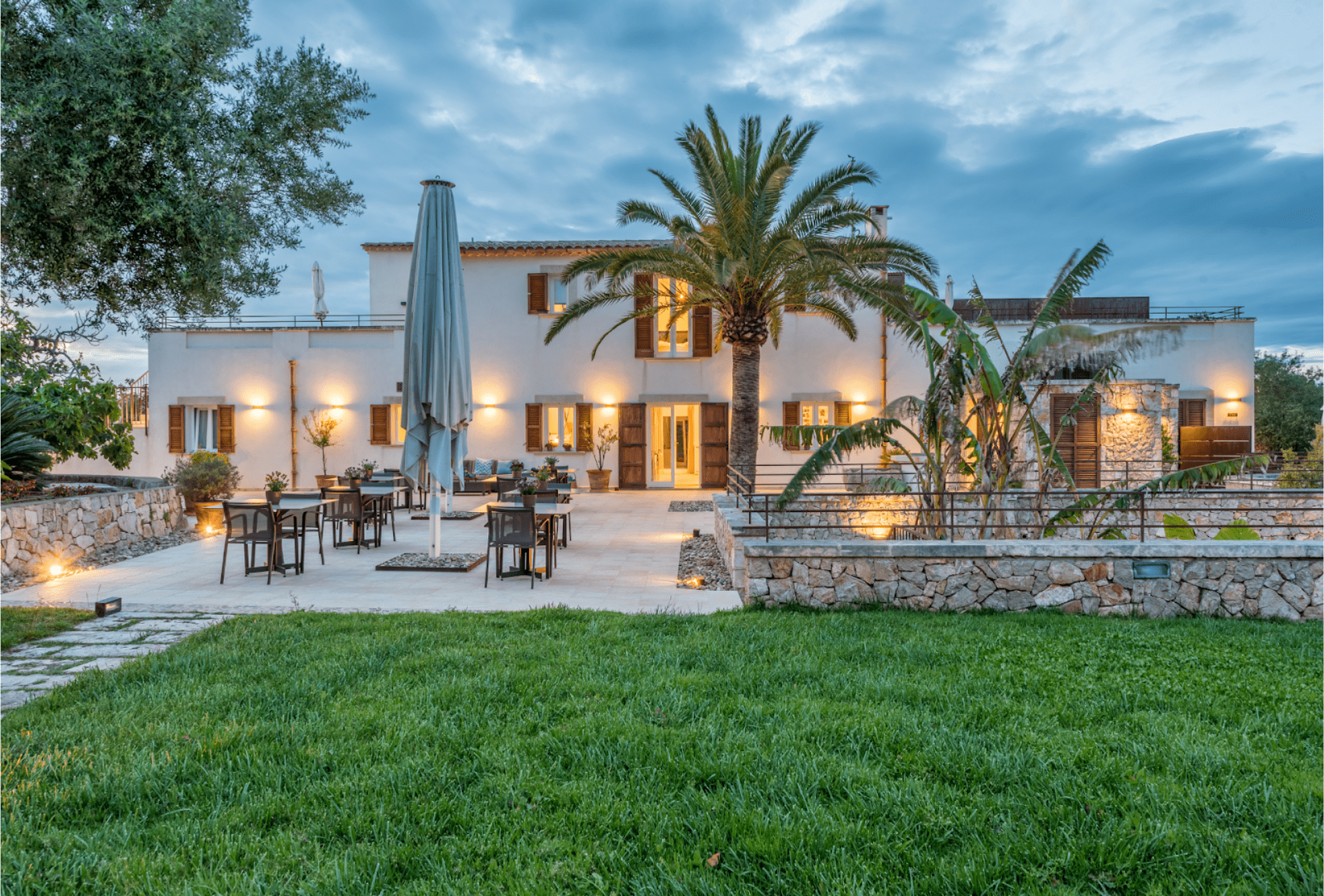 How Much Does It Cost to Build a Hotel?